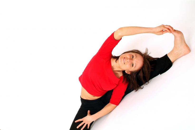 Exerciţiul care îţi face pielea să pară mai tânără 18859678