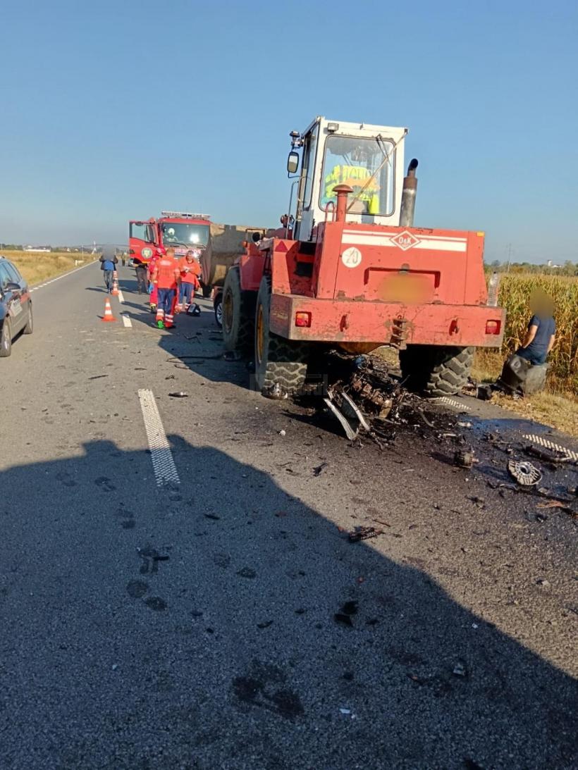 Scene de groază la Rădăuți: o volă s-a urcat peste un autoturism. Șoferul mașinii a murit 18859840