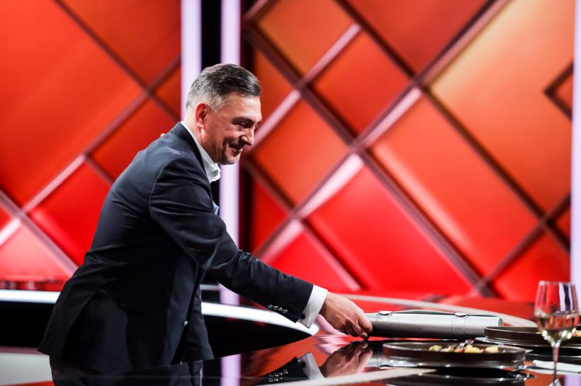 Chefi la cuțite, lider de audiență. Florin Dumitrescu a dat cuțitul de aur. Diseară, Irina Fodor pune-n joc a treia bombă 18859878