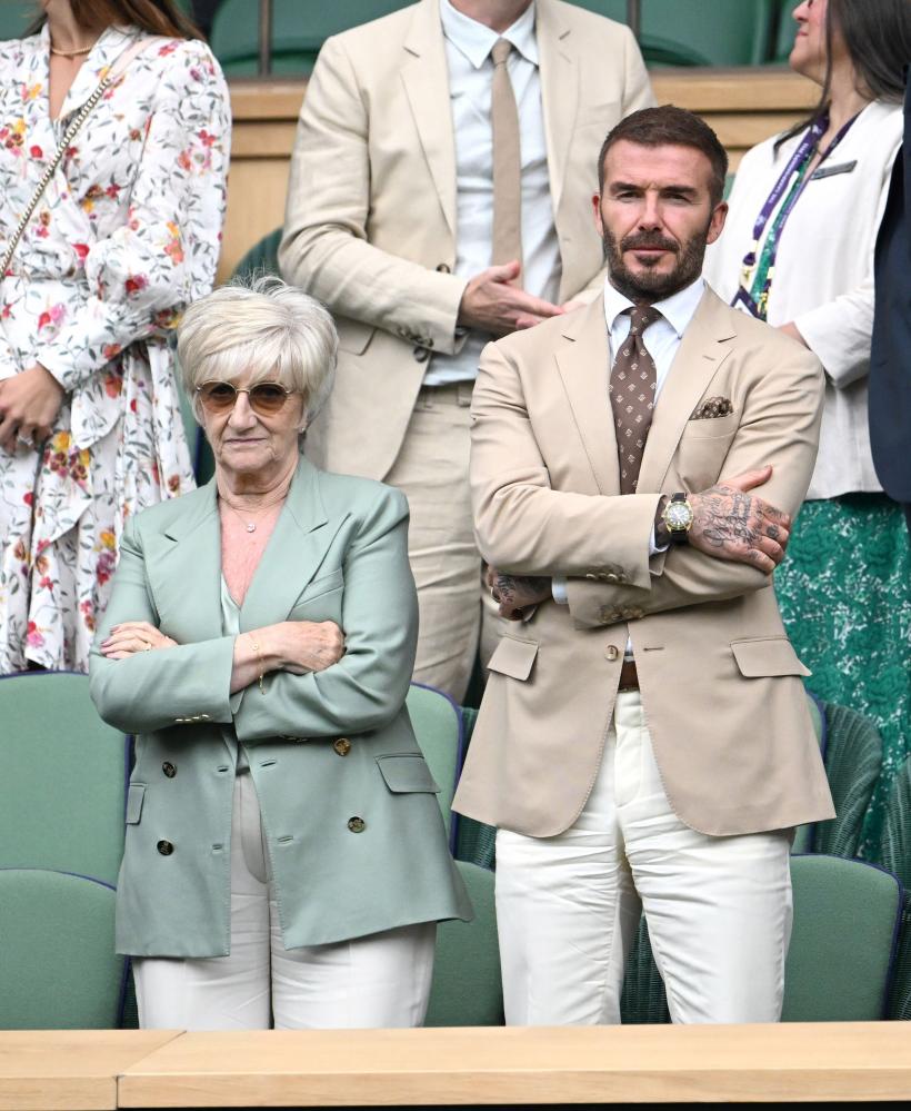 David Beckham, dincolo de lumina reflectoarelor: copilărie, boală, relația cu Victoria: "Nu este atât de jalnic pe cât pare" 18860425