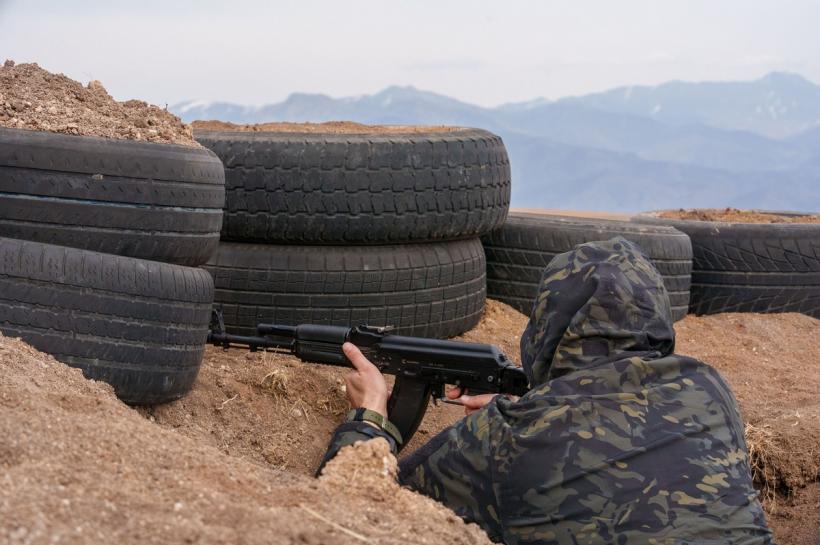 Baza rusă din Nagorno-Karabah a fost bombardată de Azerbaidjan! 18860757