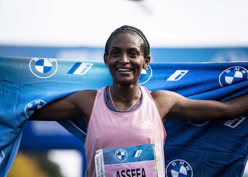 Etiopianca Assefa doboară recordul mondial de maraton feminin la Berlin