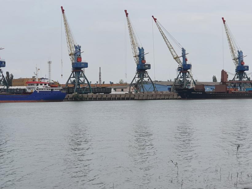 Războiul Deltei. Oamenii râd de adăposturile armatei și înjură trasoarele ucrainenilor 18860821