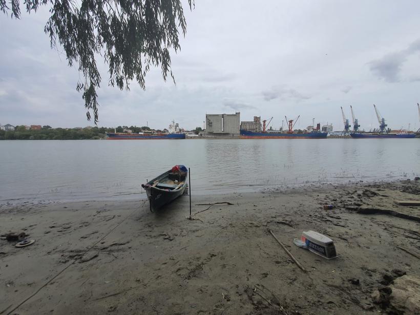 Războiul Deltei. Oamenii râd de adăposturile armatei și înjură trasoarele ucrainenilor 18860822