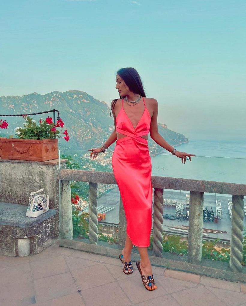 S-a aflat cine este tânăra găsită moartă pe plaja din Mamaia. Era una dintre cele mai cunoscute tinere DJ din România 18861565