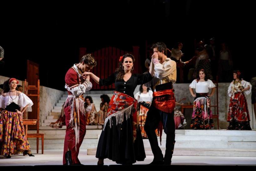 Dramă, pasiune și iubiri periculoase, pe scena Operei române clujene! Luna Octombrie aduce povești fascinante, personaje complexe și trăiri unice! 18861859