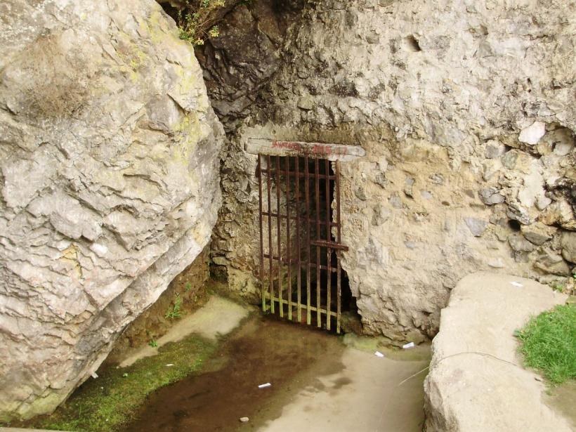 Operațiunea „Neptun”: 190 de tone de aur, ascunse la mănăstire 18861964