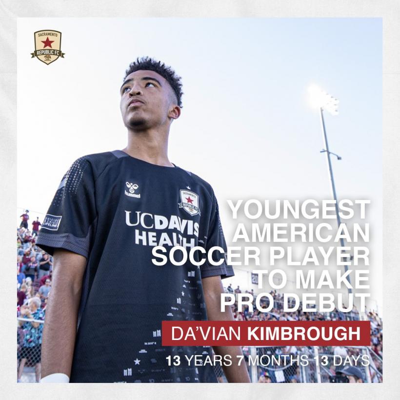 Copilul minune: La 13 ani, Da'vian Kimbrough scrie istorie în fotbalul din Statele Unite 18862312