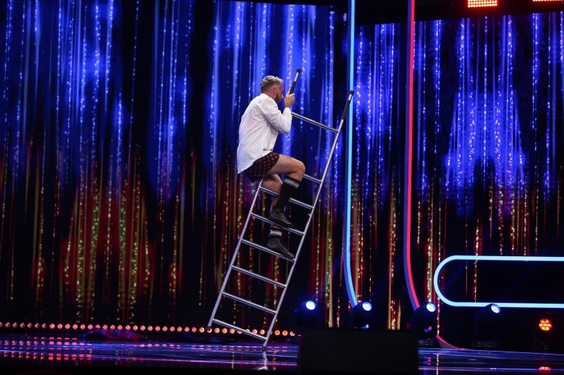 Michael Alaves s-a calificat în finala sezonului 15 iUmor.  Emisiunea, lider detaşat de audiență 18862342