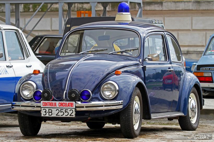 Expoziția eveniment “Socialistele Orașului”, pe esplanada Operei Naționale București 18862519