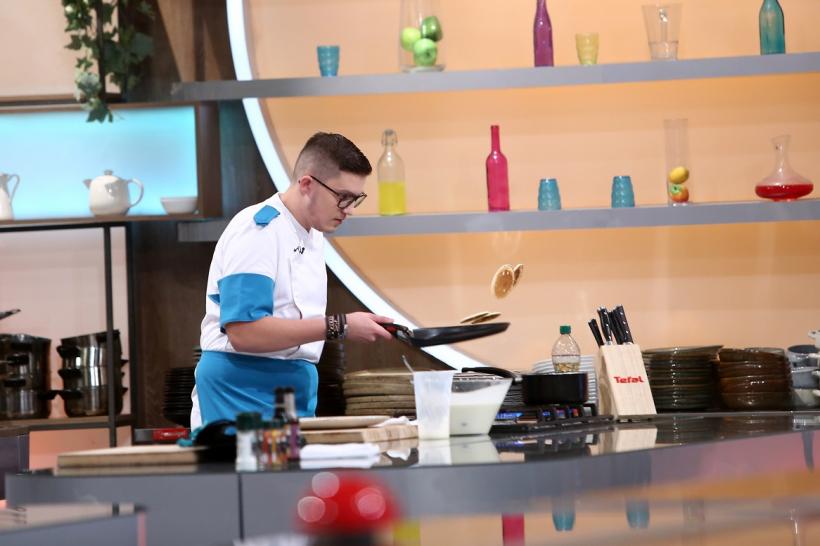 Chefi la cuțite, lider de audiență cu ediția în care Chefii au pus în joc trei amulete  Echipa Saint Tropez a rămas aseară cu doar patru concurenţi 18862743