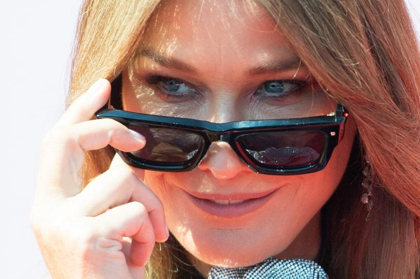 O cunoscută artistă a fost diagnosticată cu cancer mamar. Dezvăluirile fostei prime doamne a Franței 18862948