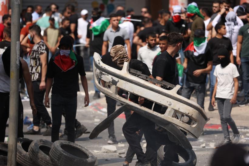 Primele măsuri ale premierului Benjamin Netanyahu: „Suntem în război” 18863024