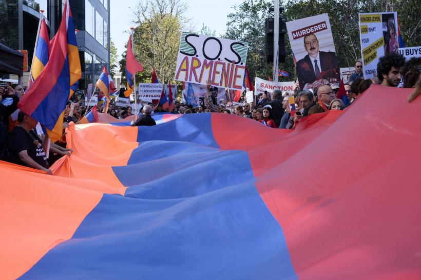 România trimite ajutoare umanitare în Armenia