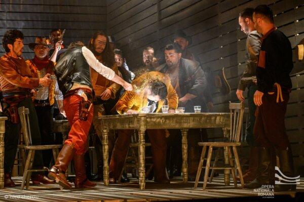 Decoruri fascinante, costume spectaculoase și personaje puternice: opera La Fanciulla del West de G. Puccini! 18863324