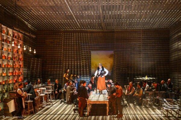 Decoruri fascinante, costume spectaculoase și personaje puternice: opera La Fanciulla del West de G. Puccini! 18863328