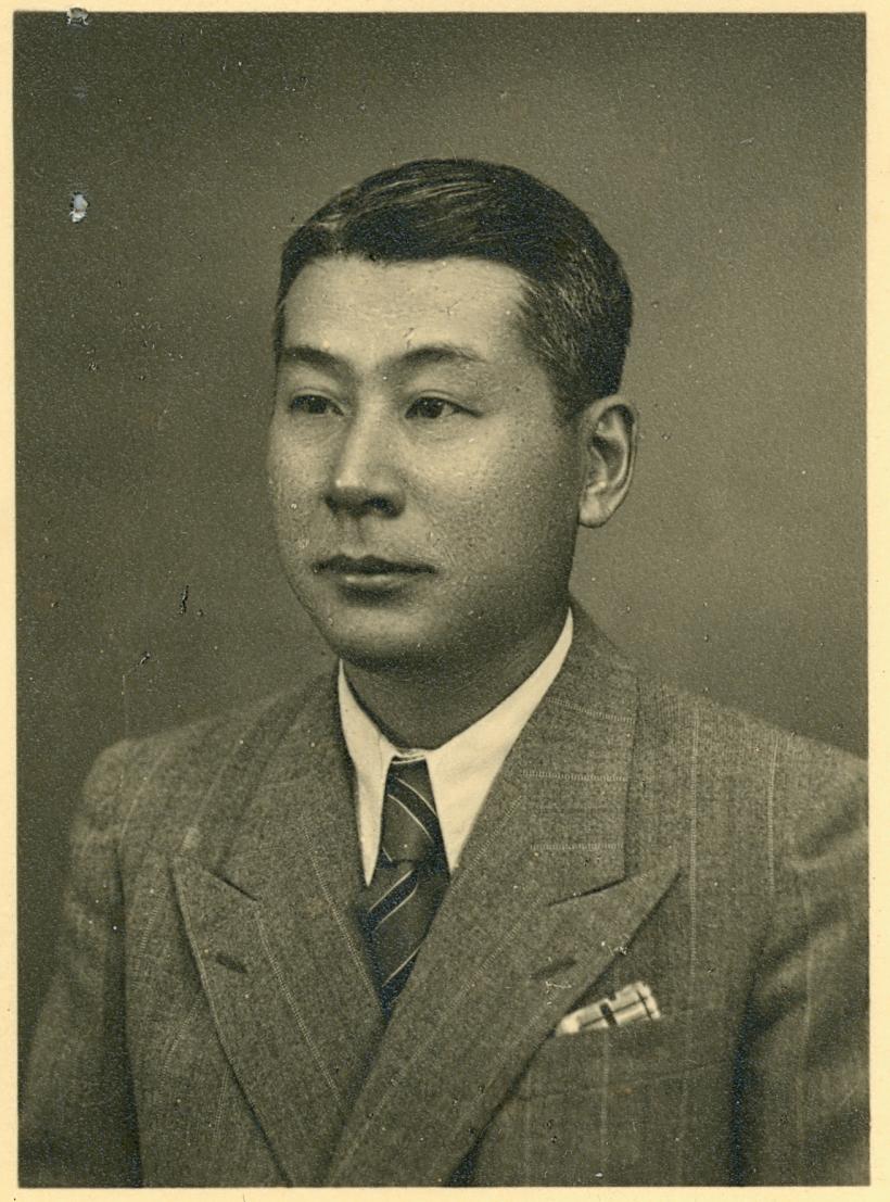 Expoziție documentară: Chiune Sugihara, diplomatul japonez care a salvat mii de evrei 18863243