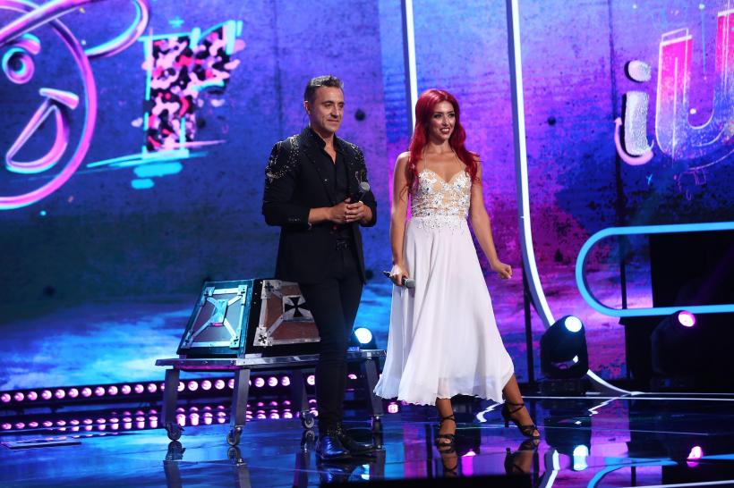 Arkadio Jose și Solange Kardinaly,  număr senzațional de magie pe scena iUmor. Cheloo: „Detest magia, dar acest număr a fost extraordinar de bun!” 18864004