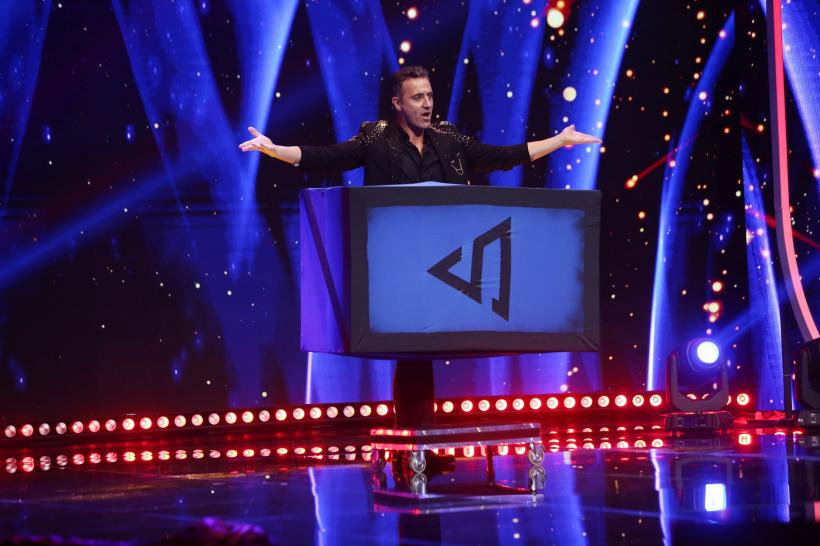 Arkadio Jose și Solange Kardinaly,  număr senzațional de magie pe scena iUmor. Cheloo: „Detest magia, dar acest număr a fost extraordinar de bun!” 18864008