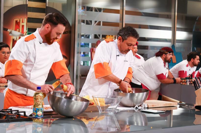 Mariposa şi Nadd Hu au părăsit aseară Chefi la cuţite, într-o ediţie lider de audienţă. Verdict nedorit de Cătălin Scărlătescu și Florin Dumitrescu:  egalitate între echipele lor 18863967