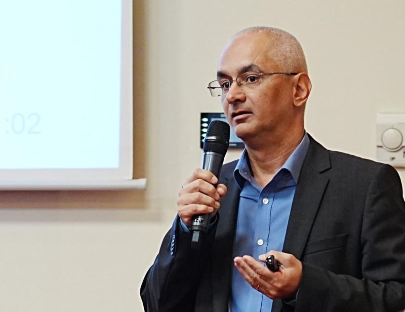 Medicamente de salvat pacientul și bugetul Sănătății 18863781