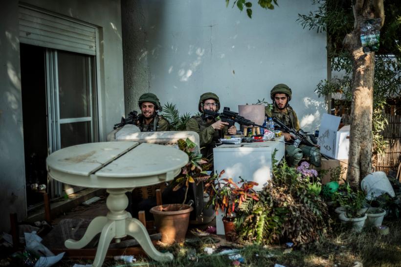 Israelul pregătește un desant terestru în Gaza și amenință Hezbollah cu distrugerea Libanului dacă vor ataca nordul Israelului 18864328