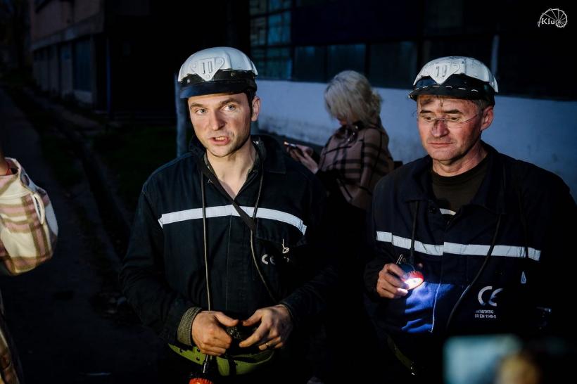 Ministrul Energiei a coborât în mină: Minerii sunt oameni care pleacă de acasă și nu știu dacă se mai întorc. 18864435