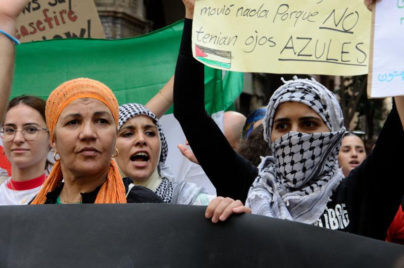 Orientul mijlociu stă pe un butoi de pulbere. SUA trimit al doilea portavion, iar Iranul este în alertă 18864373