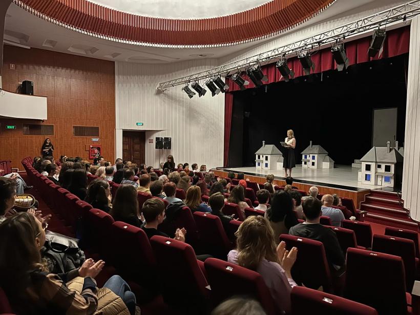 Săptămâna Teatrului Tânăr #10 continuă la Teatrul „George Ciprian” Buzău până pe 21 octombrie