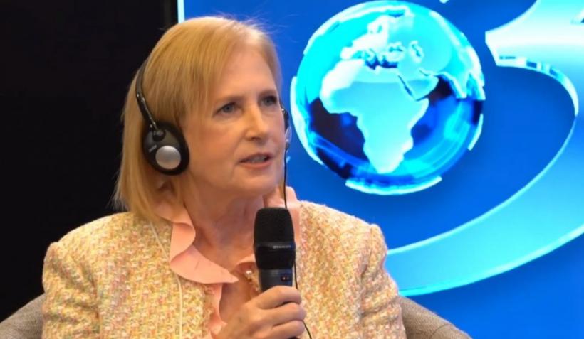 Gemma Webb, CEO RetuRO, despre sistemul garanţie-returnare (SGR): „Ne va ajuta ca România să fie mai ecologică” 18864784