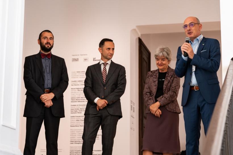 Peste 30.000 de bilete rezervate în doar 2 săptămâni de la deschiderea expoziției „Brâncuși: surse românești și perspective universale” 18864878