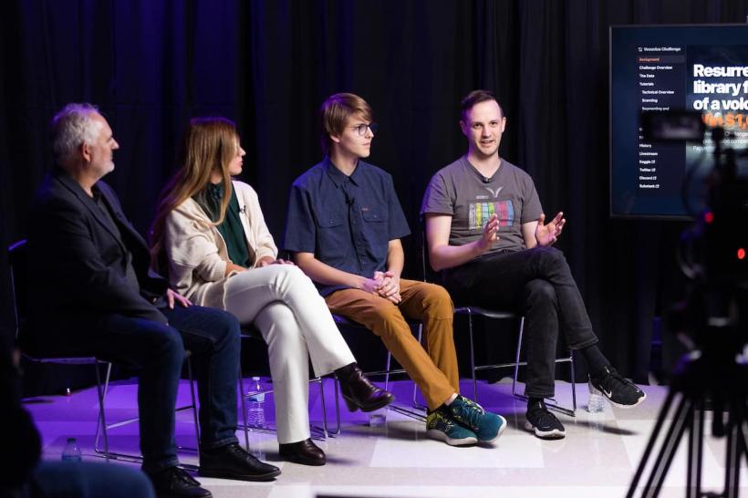 Manuscrisele antice de la Herculaneum, vechi de aproape 2.000 de ani, sunt acum lizibile datorită inteligenței artificiale 18865091