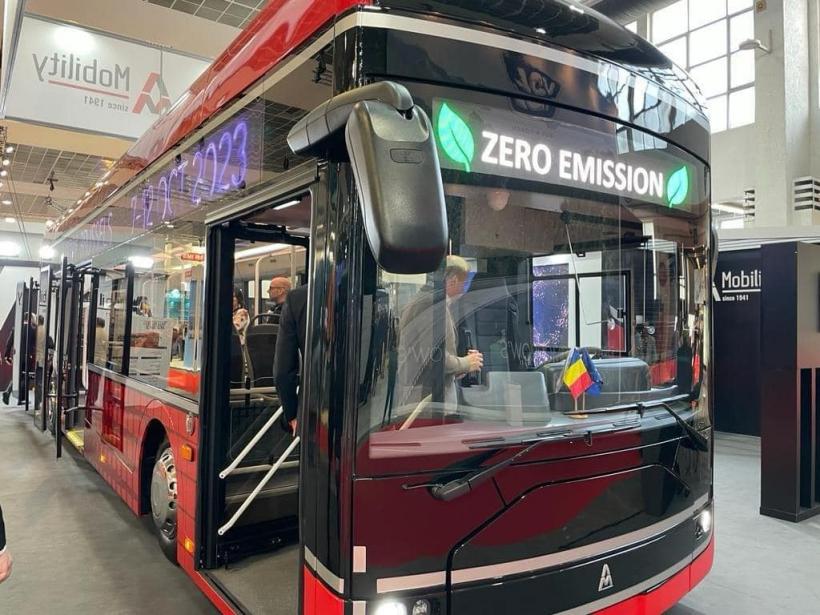Cum arată primul autobuz electric FABRICAT în România, la Mediaș 18865048