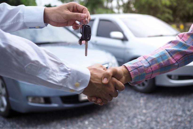 9 lucruri la care să fii atent când cumperi o mașină second hand