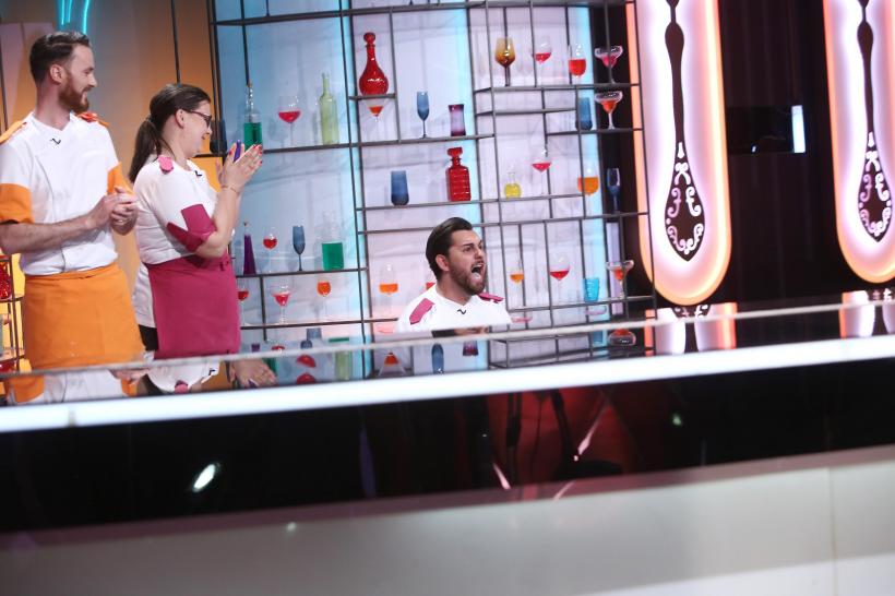 Cine e câștigătorul sezonului 12 Chefi la cuțite. Janni Alexandridis pleacă acasă cu marele premiu 18865148