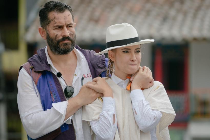 Iulia Albu și Mike, mărturisiri din America Express - Drumul Soarelui:  „Noi din America Express vom pleca fie căsătoriți, fie divorțați înainte să ne căsătorim!” 18865240