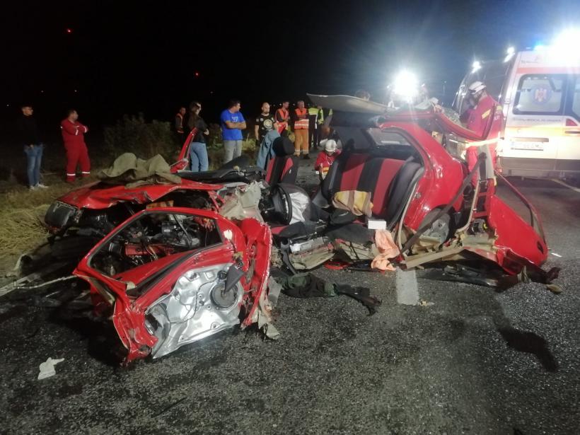 Șase victime, dintre care trei încarcerate, în urma unui accident produs în județul Constanța. Un bărbat a decedat 18865515