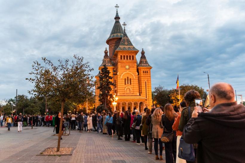 Maïwenn (Jeanne du Barry): un Q&A de două ore jumătate cu publicul după deschiderea Les Films de Cannes à Timișoara 18865411