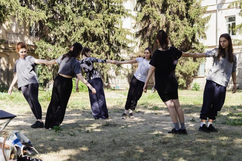 Performance, film și expoziții la final de Open Practice Society  - Fresh Edition - 21 – 22 octombrie, la VAGon - Spațiu In(ter)disciplinat 18865280