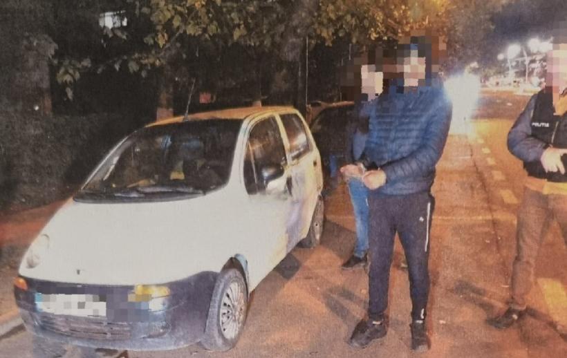 Reținut pentru furt și conducere fără permis 18865366