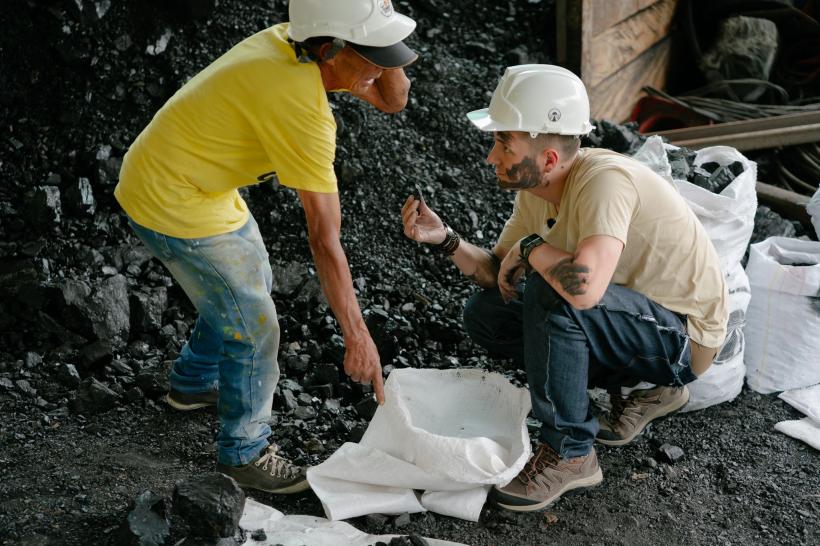 America Express, lider de audiență  Diseară, concurenții muncesc din greu într-o mină din Anzii Columbiei  pentru prima imunitate a sezonului 18865874