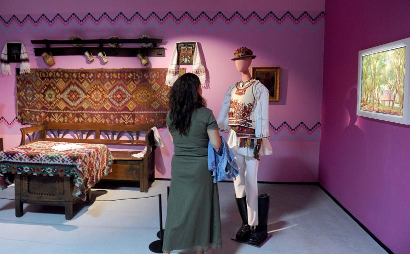 Art Safari Stars Edition continuă cu 2 staruri noi: Culorile vii ale Maramureșului întâlnesc Modernismul german în inima Bucureștiului 18866677