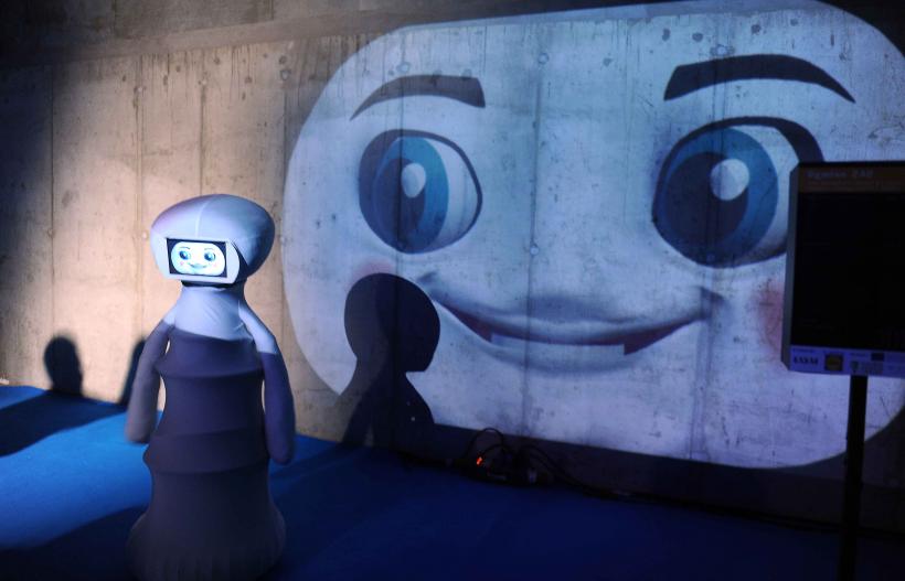 RADAR – cel mai amplu festival de new media art din România redeschide magazinul „București”! 18866700