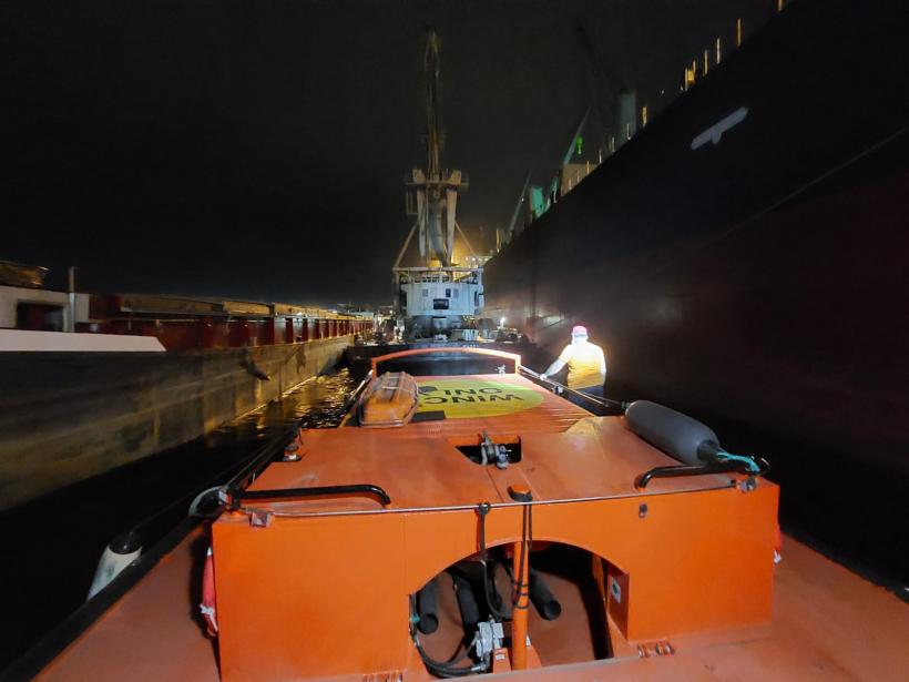 Un muncitor a căzut de pe o macara în Portul Constanța 18866833