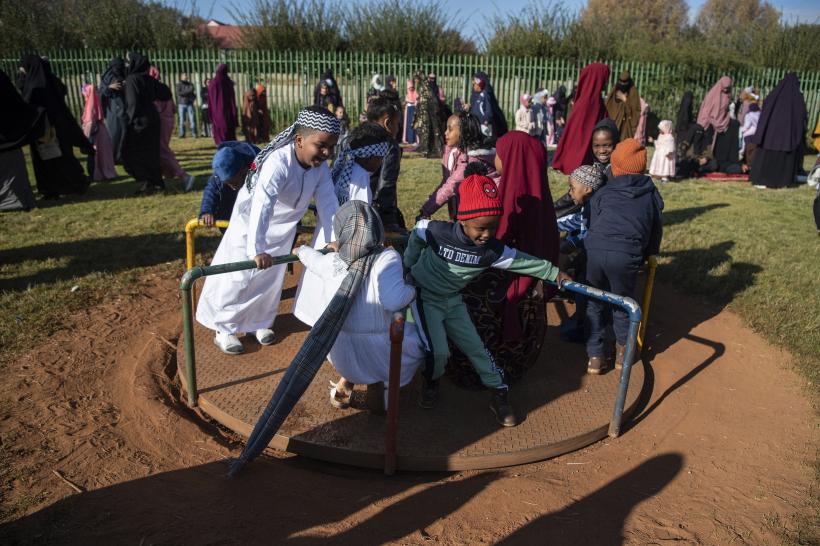 Părinții sud-africani, închisoare de până la un an dacă nu își trimit copiii la școală 18866729
