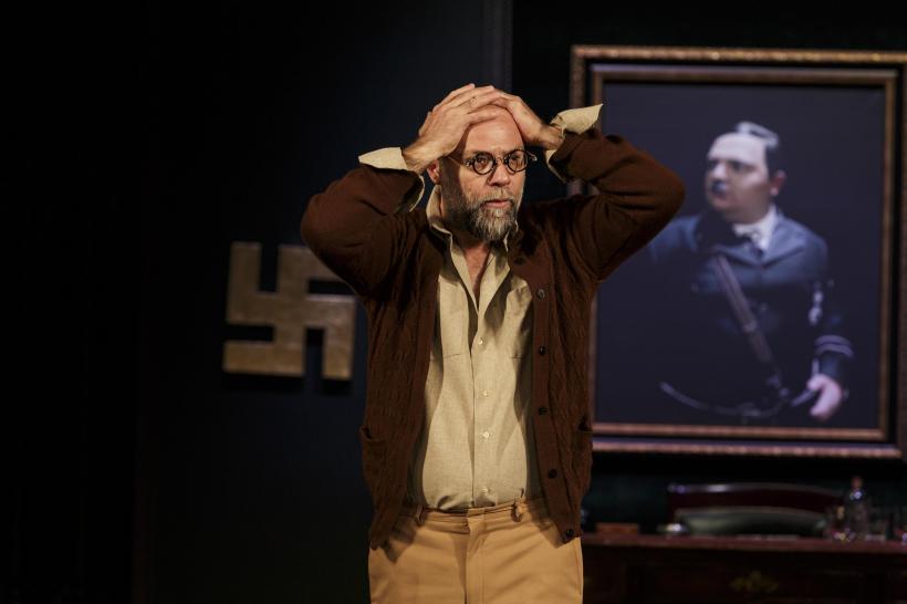 Premiera oficială a spectacolului A FI SAU A NU FI, la Teatrul de Comedie 18867468