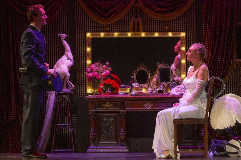 Premiera oficială a spectacolului A FI SAU A NU FI, la Teatrul de Comedie 18867477