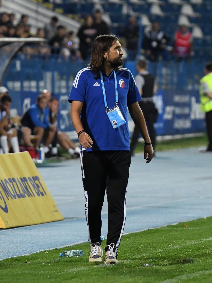 Încă un antrenor, răpus de Superligă 18867919