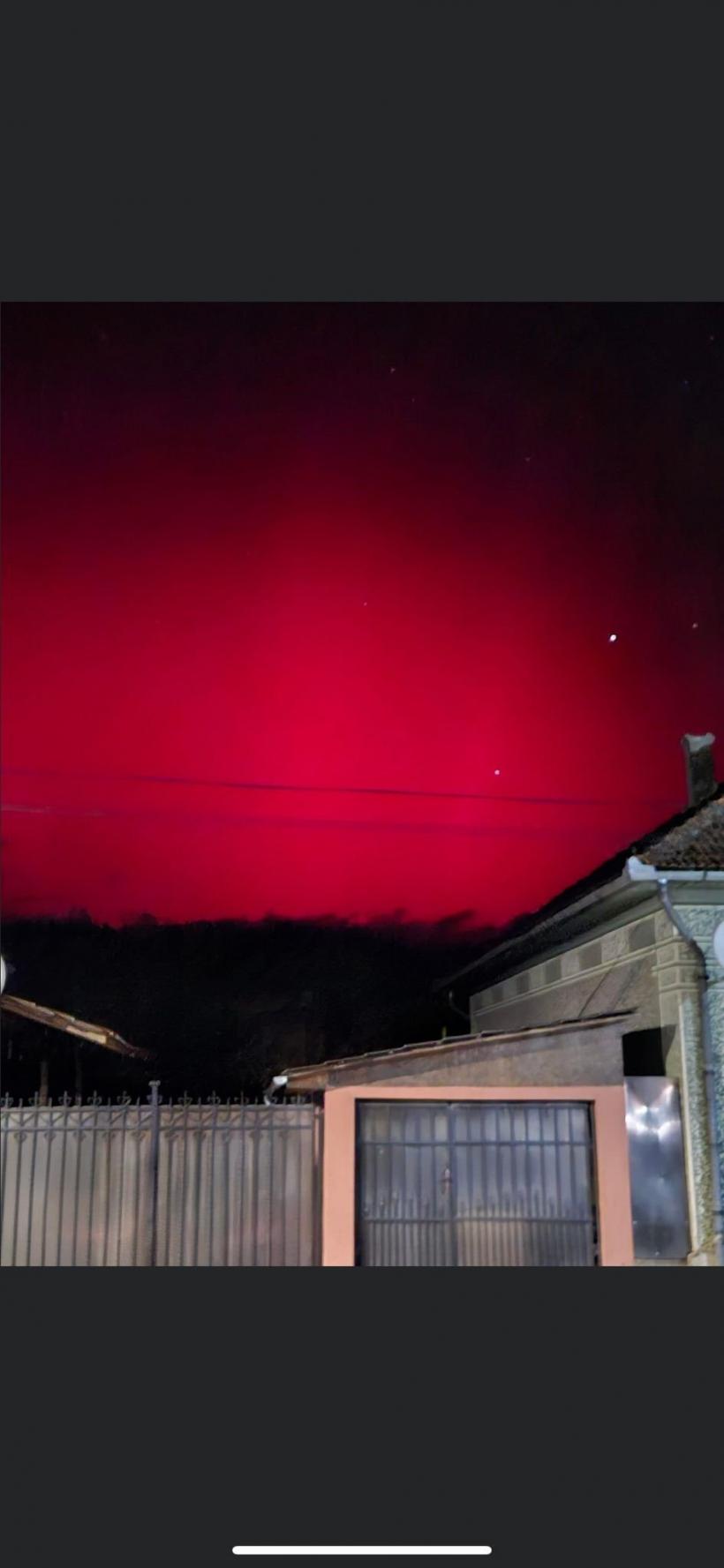 Fenomen spectaculos: Aurora Boreală, vizibilă în această seară în România. Cum este posibil? 18868326