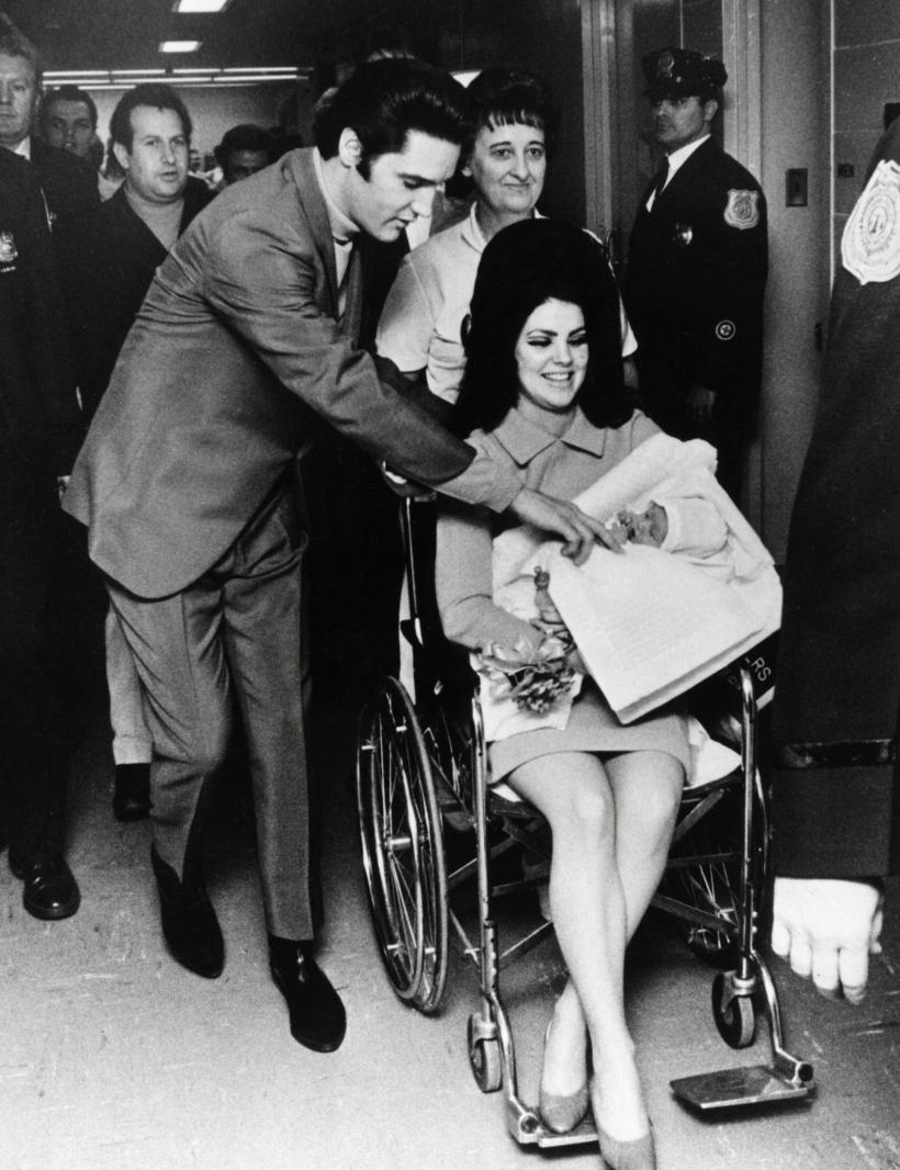 Priscilla Presley dezvăluie de ce nu s-a recăsătorit: „Nimeni nu l-a putut egala vreodată pe Elvis” 18868443